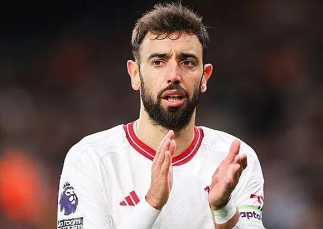 Bruno Fernandes khen Pep Guardiola hết lời