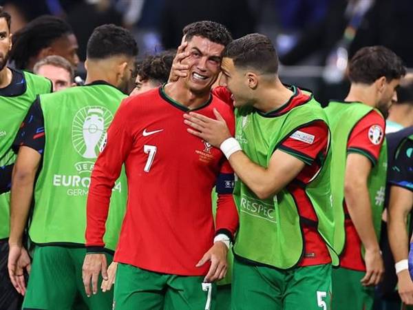 Cầu thủ sút hỏng penalty nhiều nhất thế giới là ai?