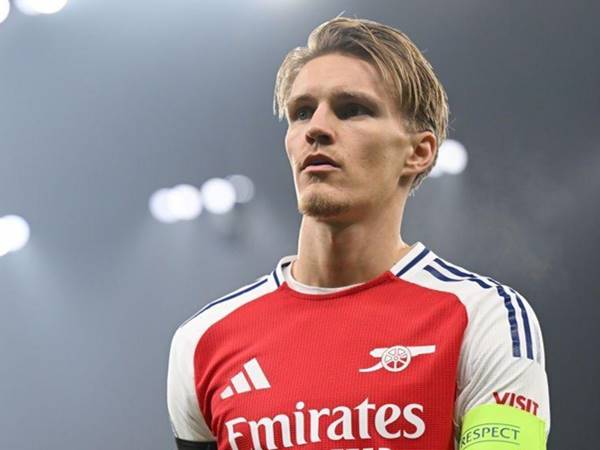 Bóng đá Anh 13/8: Vị trí Martin Odegaard đang bị lung lay