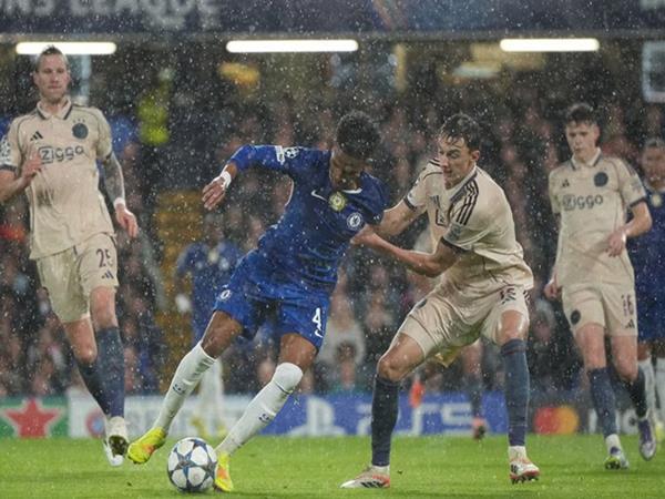Tin Chelsea 24/10: Đội hình trẻ Chelsea cực khủng