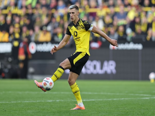 Tin BĐ: Barcelona mạnh tay vá hàng thủ canh bạc cho mùa hè Tin BĐ: Barcelona mạnh tay vá hàng thủ canh bạc cho mùa hè