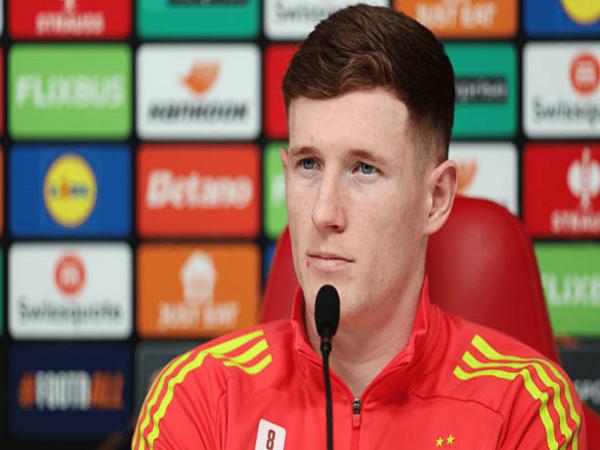 Man United quyết tâm cải tổ tuyến giữa